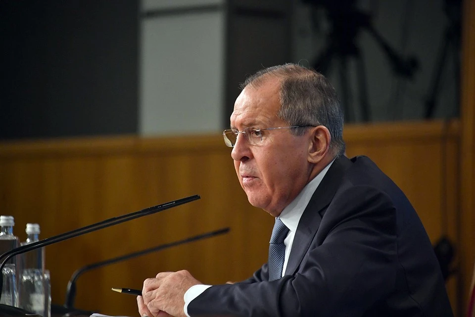 Лавров показал поднятый вверх большой палец после переговоров с Рубио