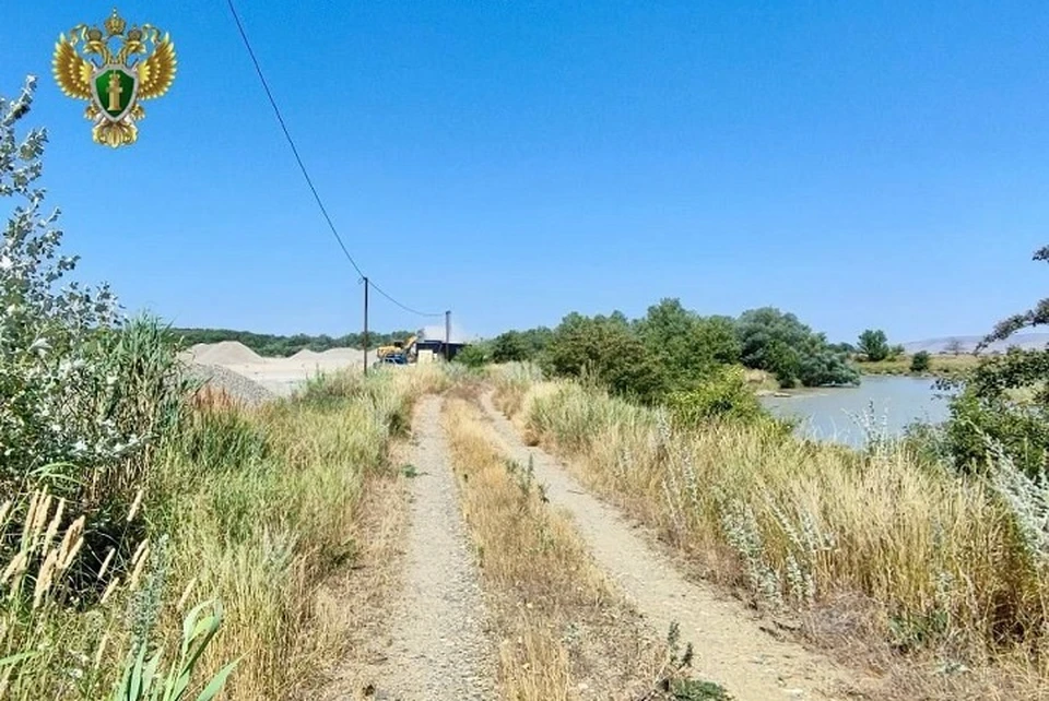 Предприятие в Невинномысске получило штраф в 300 тысяч рублей из-за размещения хранилищ нефтепродуктов. Фото: прокуратуры СК