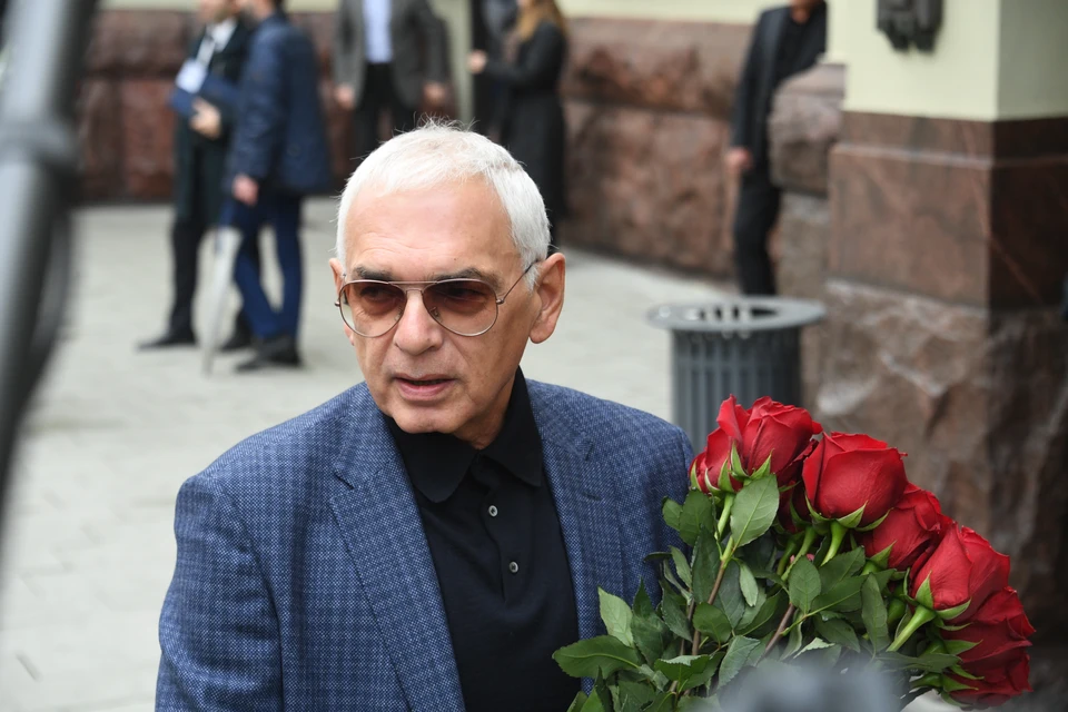 Карен Шахназаров выразил глубокие соболезнования родным и близким Тиграна Кеосаяна