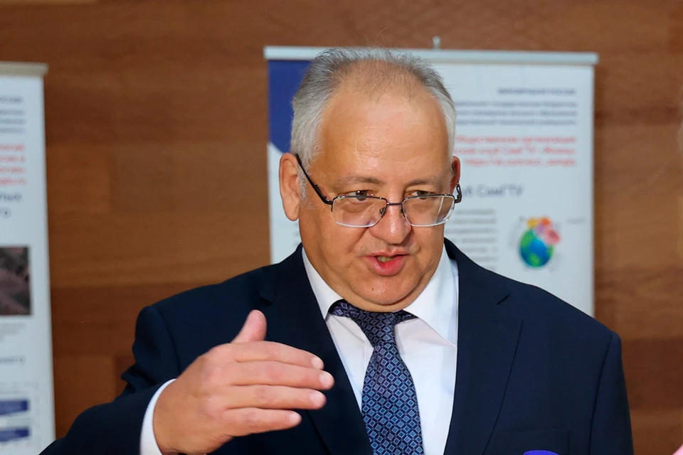 Научный руководитель конгресса Андрей Васильев отметил, что по итогам мероприятия будут изданы сборники трудов ученых-экологов.