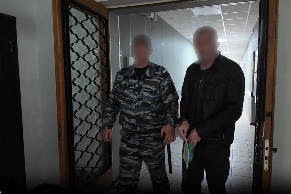 Ялтинец, организовавший канал связи, получил 14 лет колонии. Фото: кадр видео пресс-службы УФСБ по РК по Севастополю