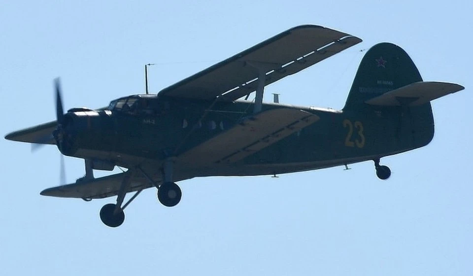Самолет Ан-2 совершил жесткую посадку в Красноярском крае