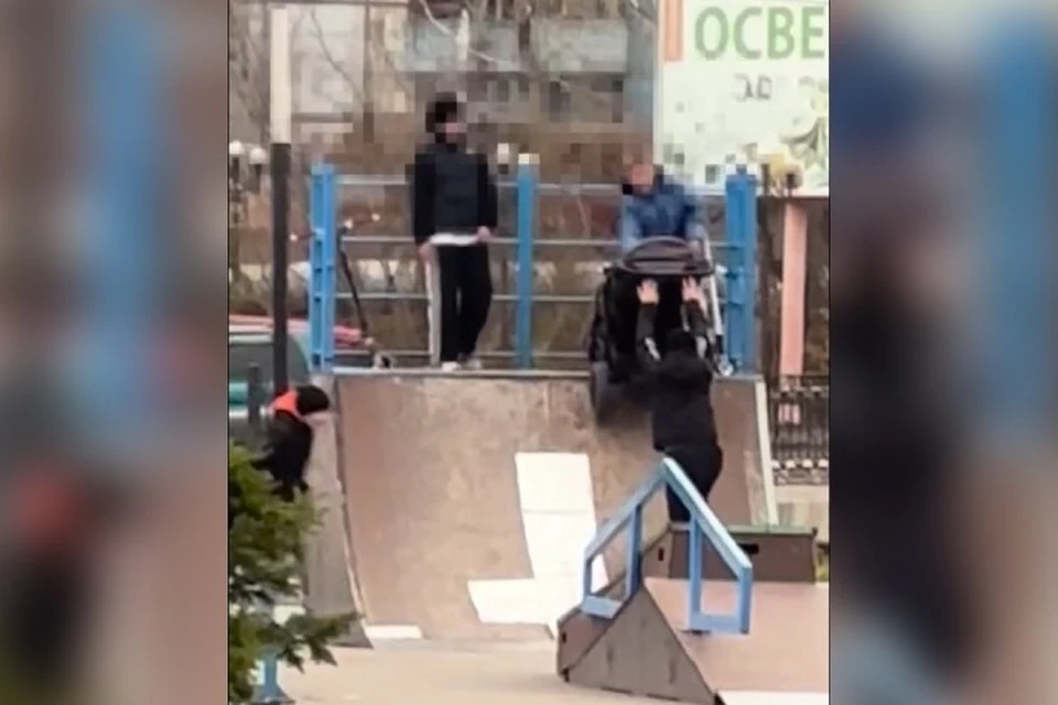 В Черемхово подростки повредили детскую коляску, сбросив ее с платформы