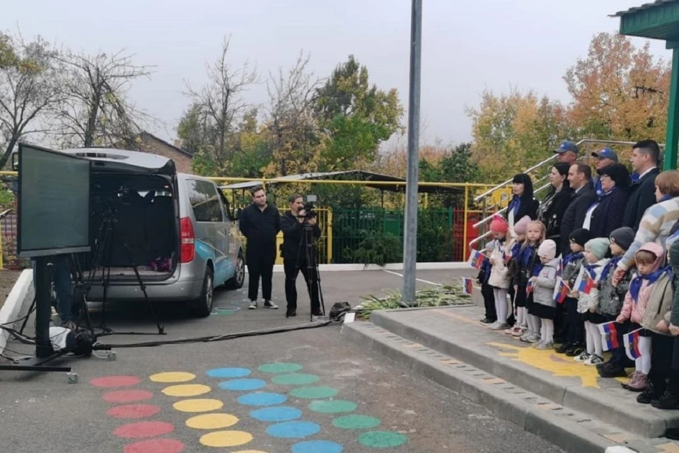 Александр Ищенко принял участие в подключении по видеоконференцсвязи. Фото: Заксобрание Ростовской области.