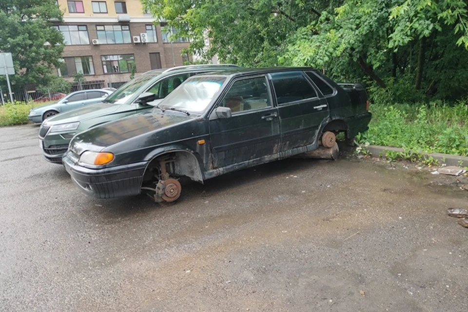 Если у машины имеются признаки неисправности, то она может быть признанна бесхозной.