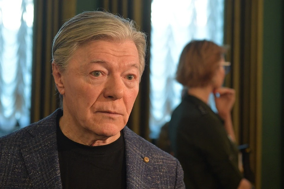 Актер Александр Збруев призвал не распространять слухи о его плохом самочувствии