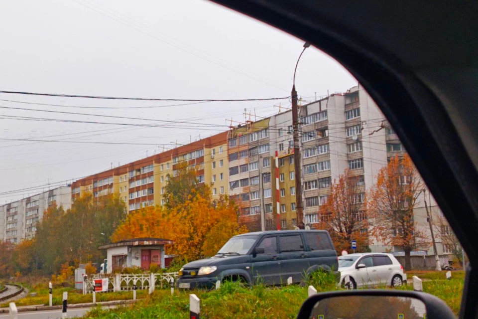 В Твери дом, построенный в середине 80-х, преображается. Фото: Татьяна Иванова.