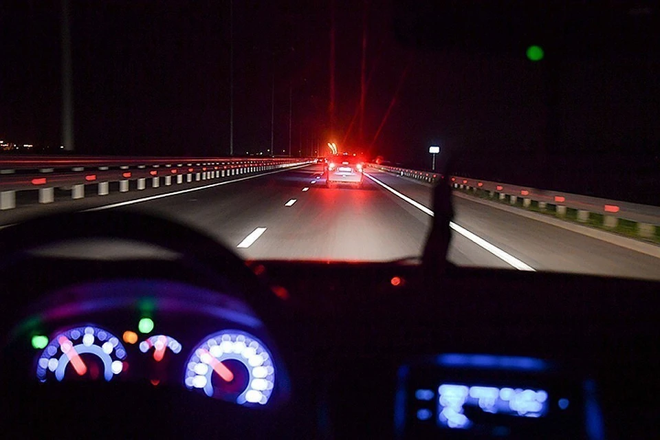 Автоэксперт Ракитин: зимнюю резину старше 5-6 лет нужно выбрасывать