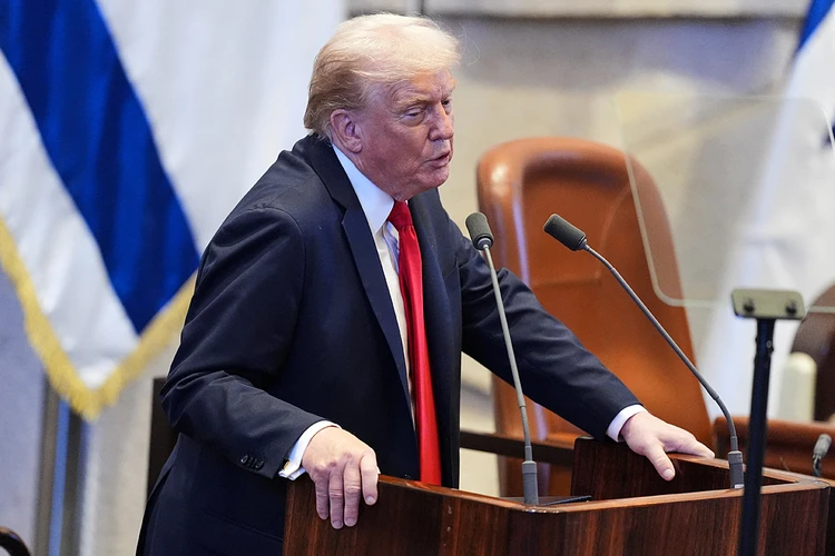 «Займусь Украиной»: после триумфа в Израиле Трамп вознамерился завершить конфликт
