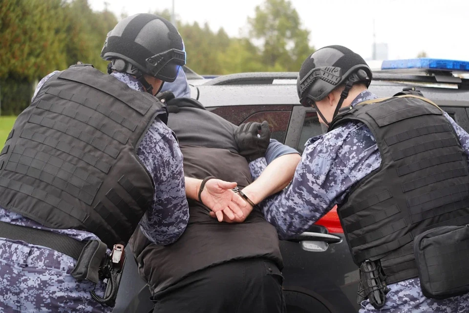 Столичные росгвардейцы провели учения на одном из объектов культурного наследия