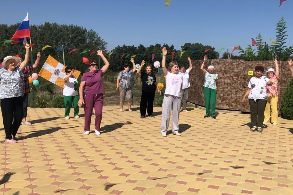 Физкультура - важная составляющая укрепления здоровья в любом возрасте. Фото: Минсоцзащиты СК