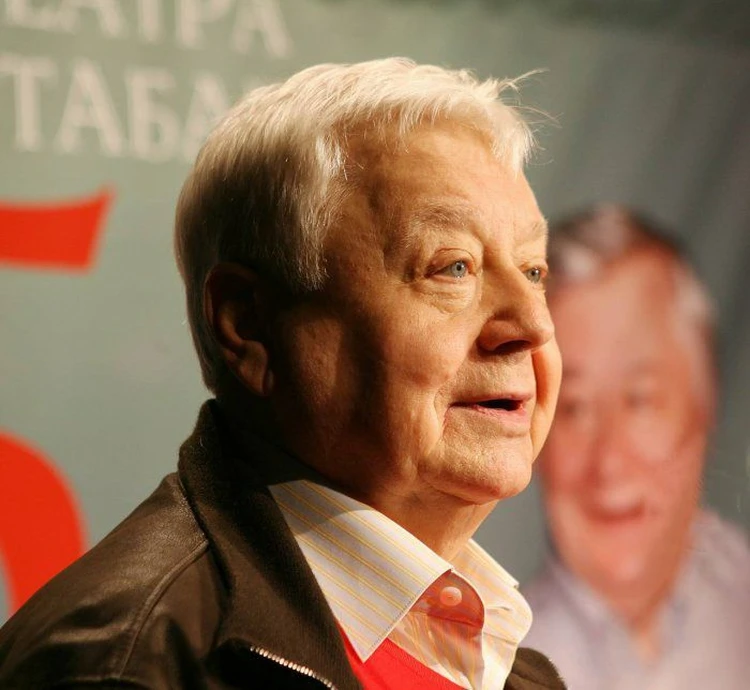 «Олег Табаков. В поисках радости»: МХТ отметит день рождения спектаклем о саратовских годах актера