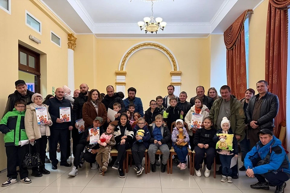 В ДНР ветераны-защитники Родины провели День отца вместе с детьми. Фото: «Защитники Отечества» в ДНР