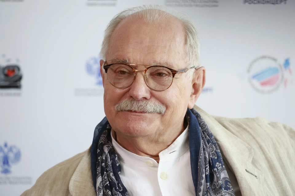 Президент Беларуси поздравил Никиту Михалкова с 80-летием.