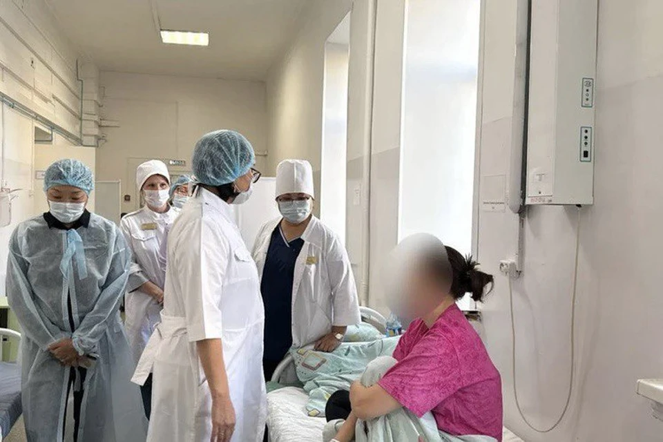 По данным на 21 октября, отравились 121 человек. Фото: тг-канал министра здравоохранения Бурятии Евгении Лудуповой.