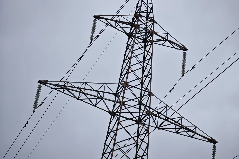 Восстановительные работы займут около трех часов.