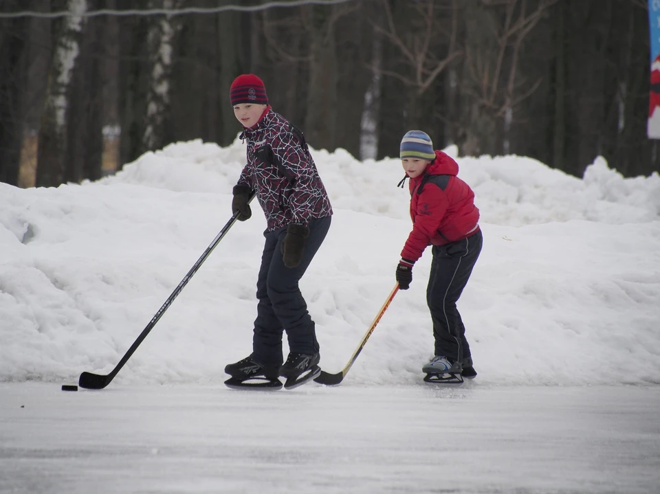 Челябинцы зимой смогут прокатиться на коньках и сыграть в хоккей