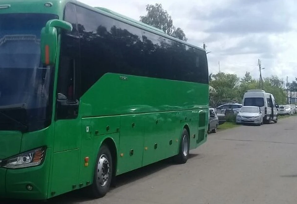 От Левобережного автовокзала (ул. Димитрова, 59) автобусы будут отправляться в 14:10, 17:15 и 18:30.