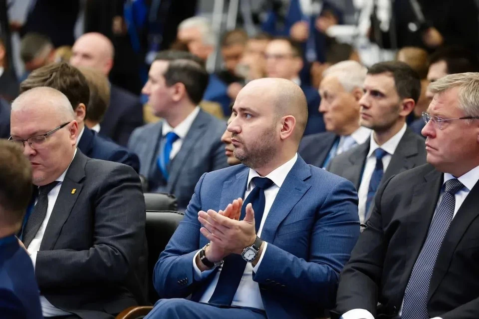 Вячеслав Федорищев принял участие в пленарном заседании