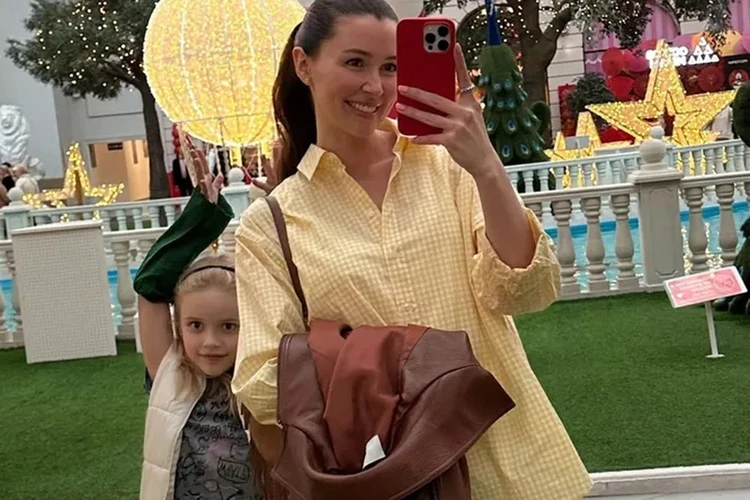Младшая дочь Заворотнюк Мила отметила 7-летие без мамы