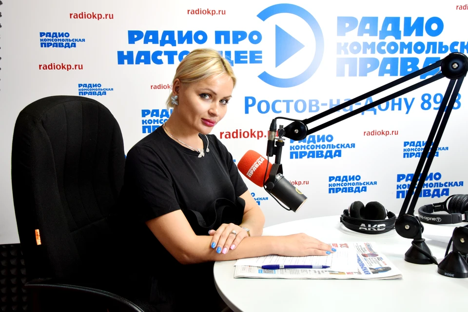 Анна Хоботова рассказала о том, с какими онлайн зависимостями своих детей могут столкнуться родители.