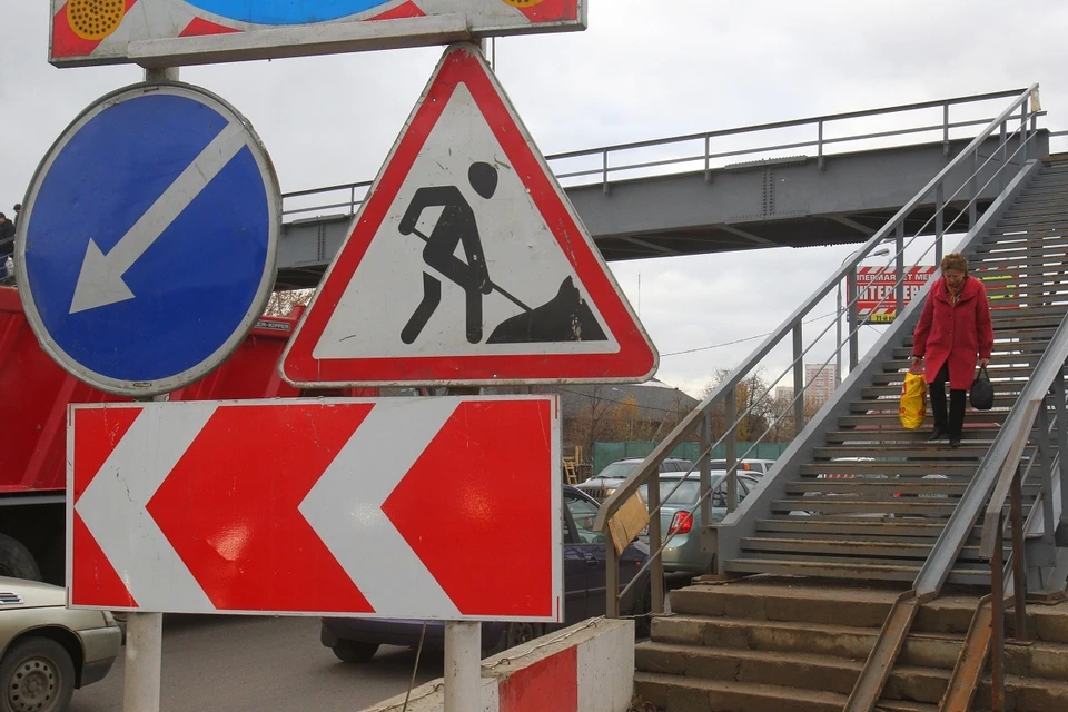 В Дзержинском районе Новосибирска сузят проезжую часть.