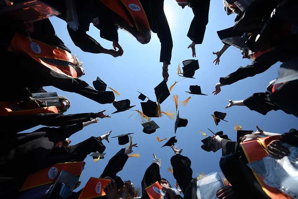 Получить губернаторскую стипендию смогут активные как на занятиях, так и вне их северяне старше 16 лет.