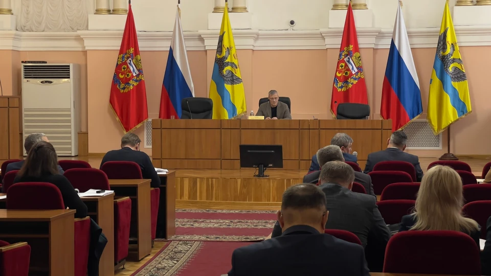 Депутатам предстоит детально изучить все статьи расходов и доходов, чтобы сформировать сбалансированный и социально-ориентированный бюджет. Фото: Оренбургский горсовет