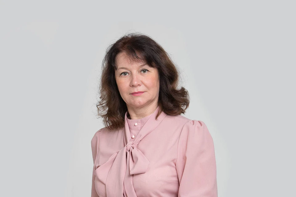 Ирина Полищук принимает поздравления.