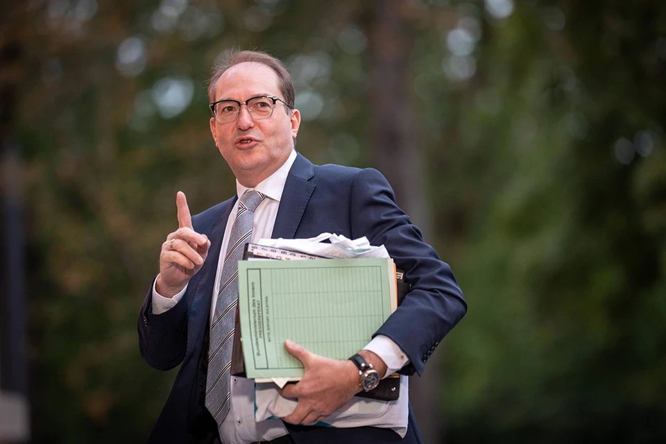 Федеральный министр внутренних дел Александр Добринт