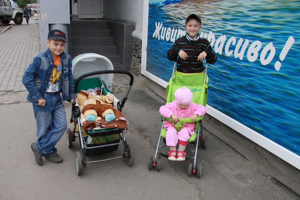 Широкий спектр мер поддержки семей с детьми существует в крае.