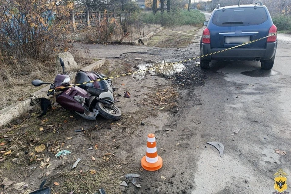 Мопед и машина столкнулись в Горностаевском округе. Фото: ГИБДД Херсонской области