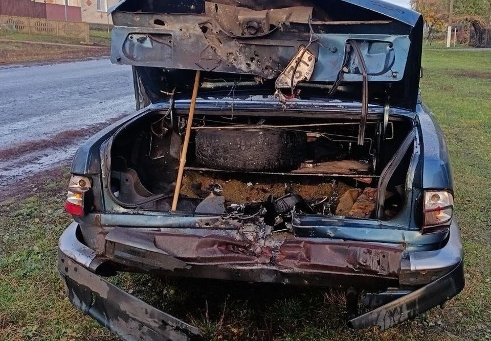 В селе Илек-Кошары Ракитянского района от удара дрона по легковушке минно-взрывную травму и баротравму получил мужчина.