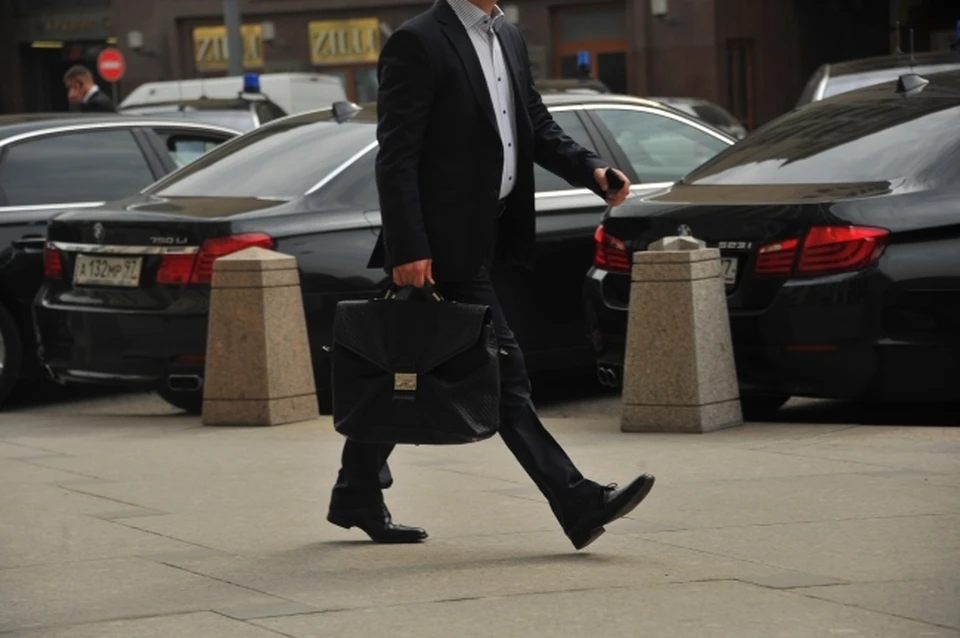 Конков родился в Бугульме и имеет два высших образования.