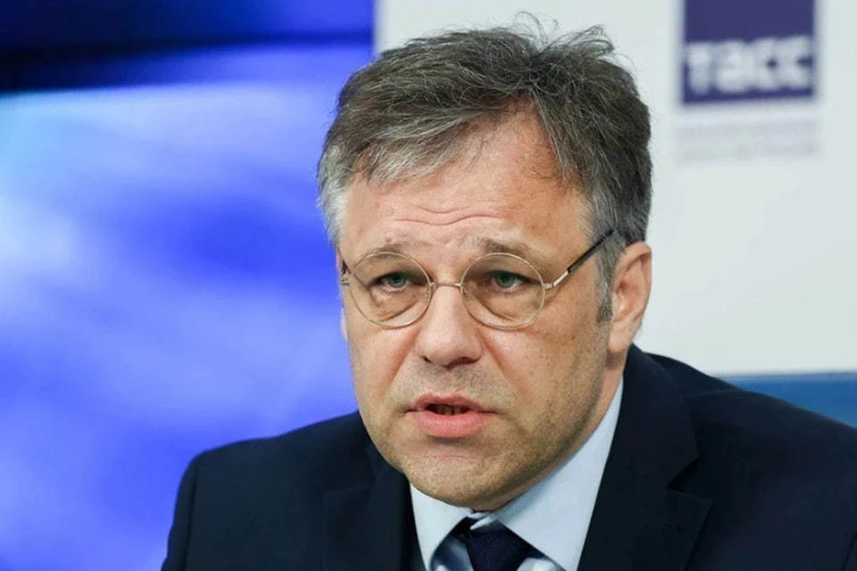 Мирошник: Киев не хочет забирать огромное количество тел украинских солдат