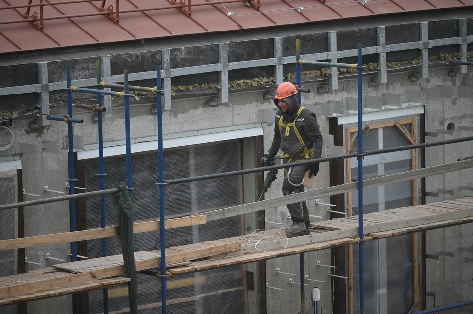 Изначально завершить строительство планировалось к концу 2024 года