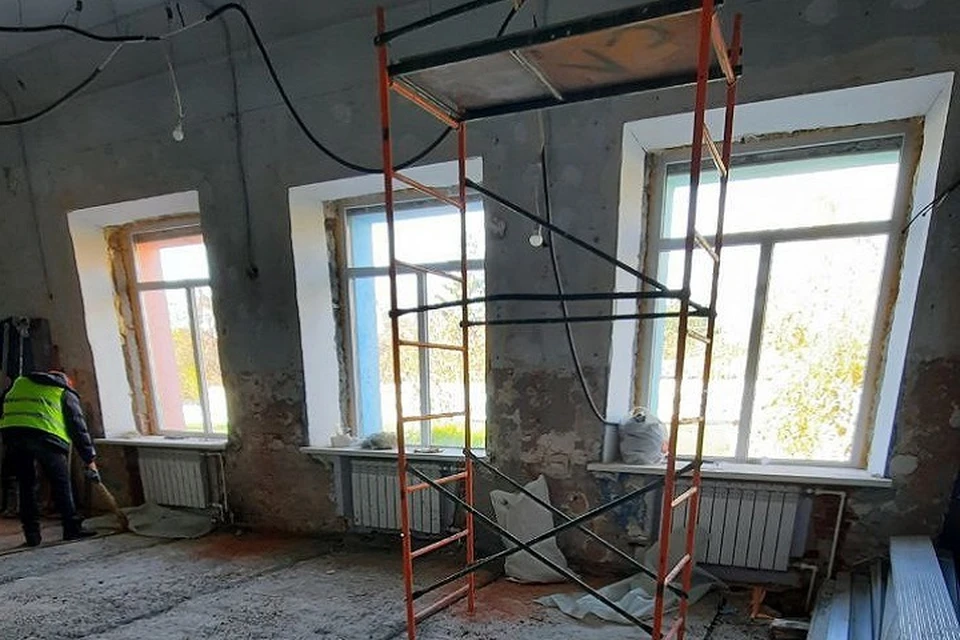 В Волновахе восстанавливают центр «Юность» в рамках нацпроекта. Фото: Министерство культуры ДНР