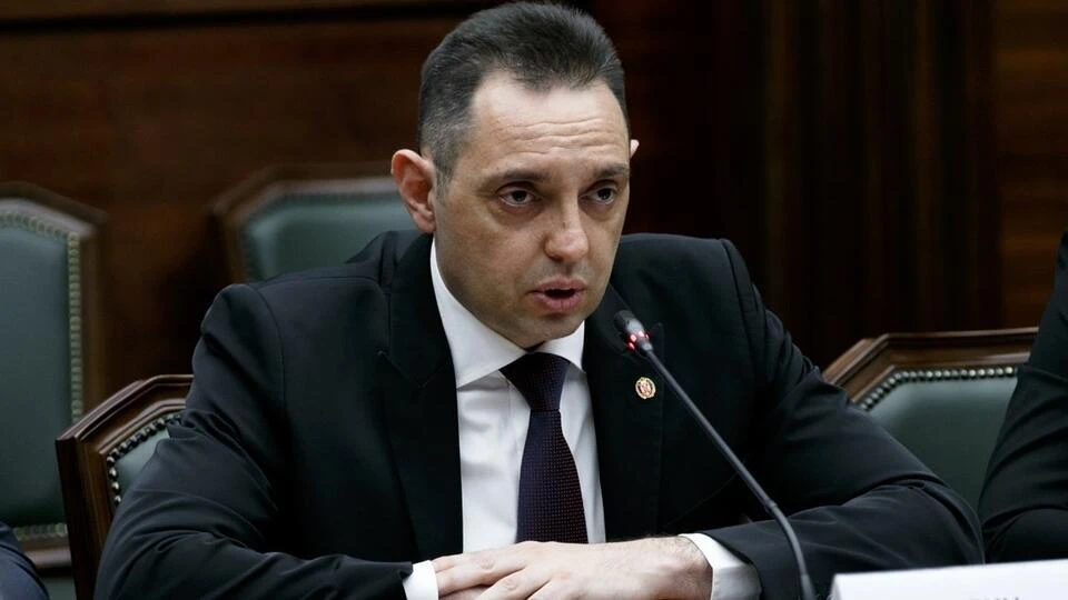 Бывший вице-премьер Сербии Вулин заявил, что мир на пороге ядерной войны