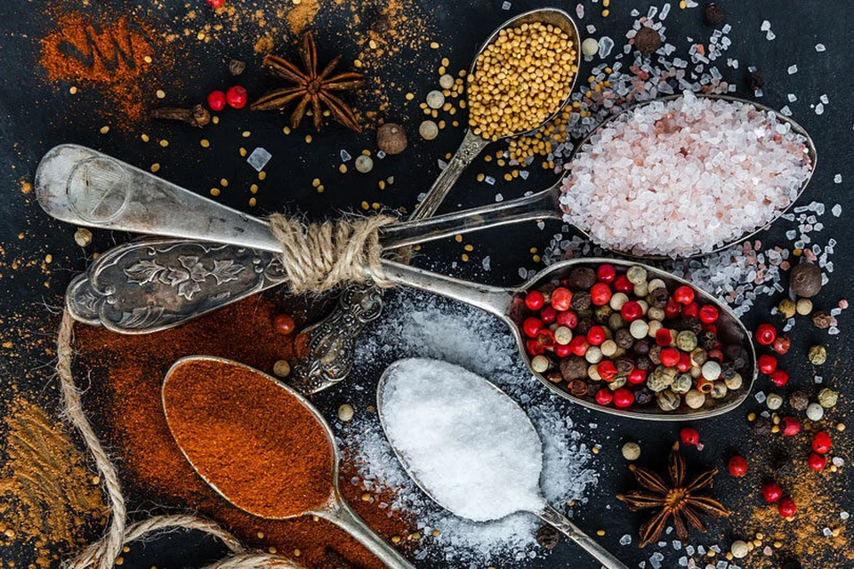 Современные специалисты рекомендуют хранить перец в горошке