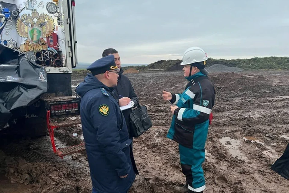 На место происшествия выехал прокурор Сармановского района Алексей Панишев. Фото: прокуратура Татарстана
