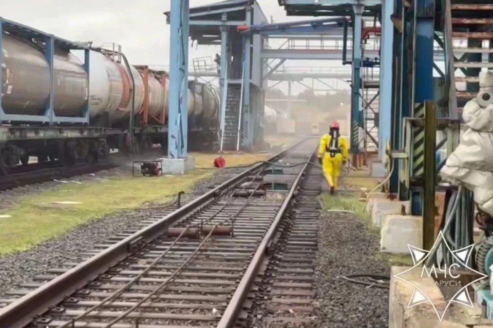 Санэпидслужба сообщила, что превышения концентрации соляной кислоты не выявлено после ЧП на «Беларуськалии». Снимок носит иллюстративный характер. Фото: скриншот с видео МЧС Беларуси