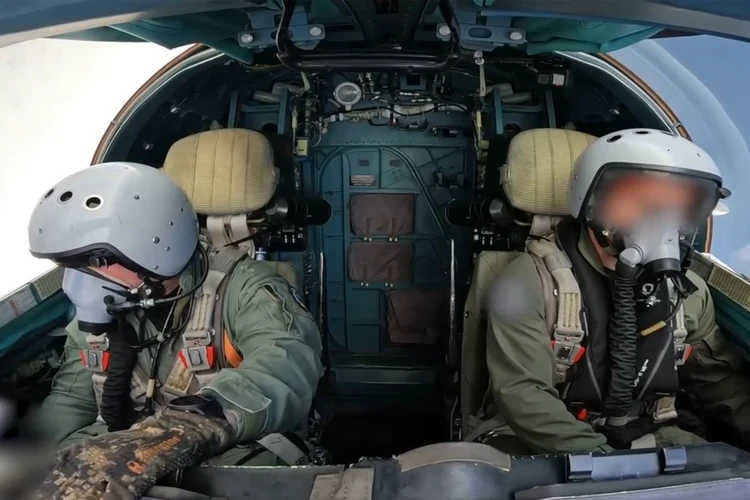 Объединенная группировка войск ВС РФ уничтожила в Красноармейске и Купянске сотни боевиков