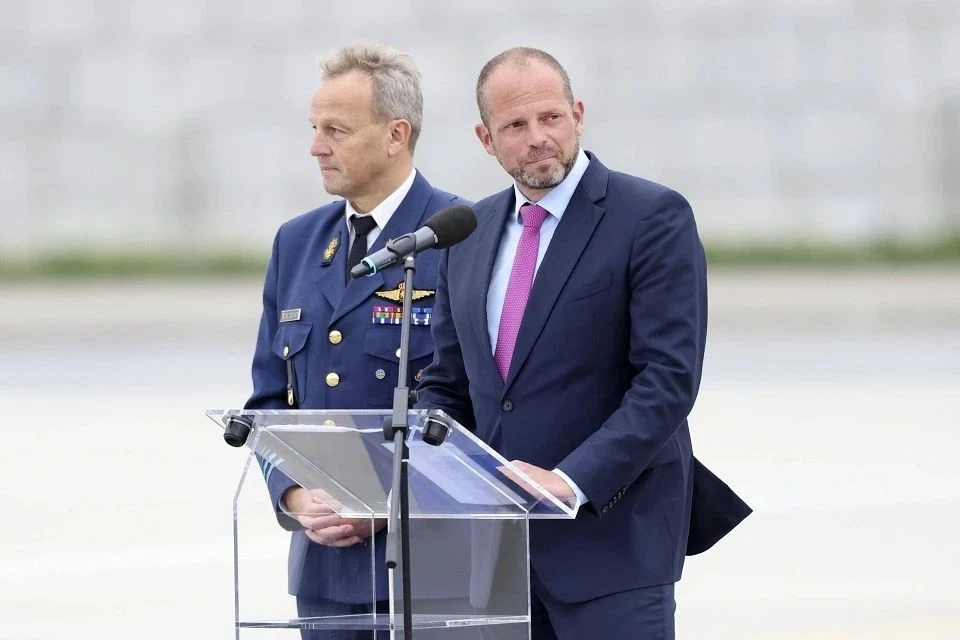 Министр обороны Бельгии снова оправдывается за угрозы стереть Москву с лица Земли: Франкен нашел крайнего