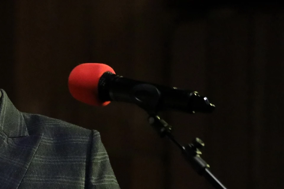 Игорь Зудин вошел в тройку лидеров, но вскоре покинул список финалистов.