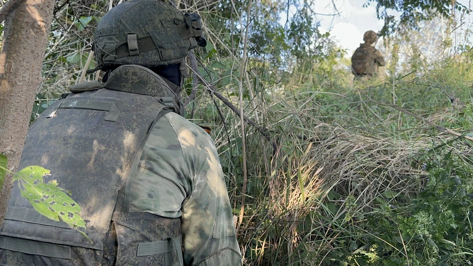 Сегодня свой профессиональный праздник отмечают военные разведчики.