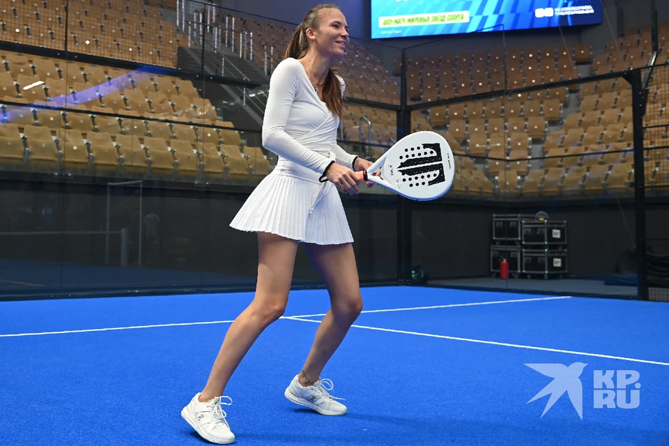 Падел-теннис центр начали строить в Рязани на территории Дворца детского творчества. Достроить обещают в первые месяцы 2026 года.