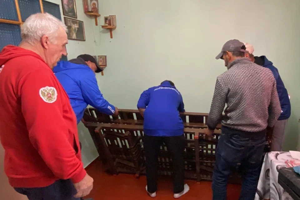 На Херсонщине отцу участника СВО доставили специализированную кровать Фото: ЕР