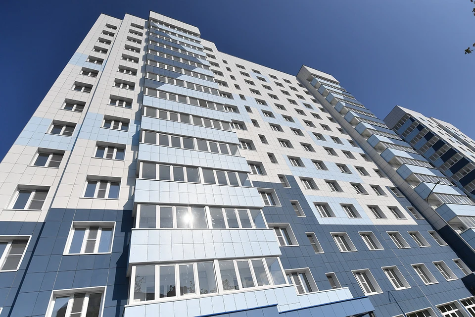 Десятки тысяч москвичей уже переехали в новые квартиры по программе реновации.