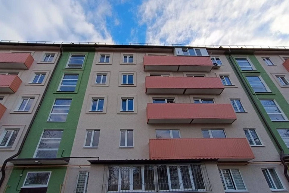 В Мариуполе восстановили пятиэтажный дом на улице Бахчиванджи. Фото: УТНКР