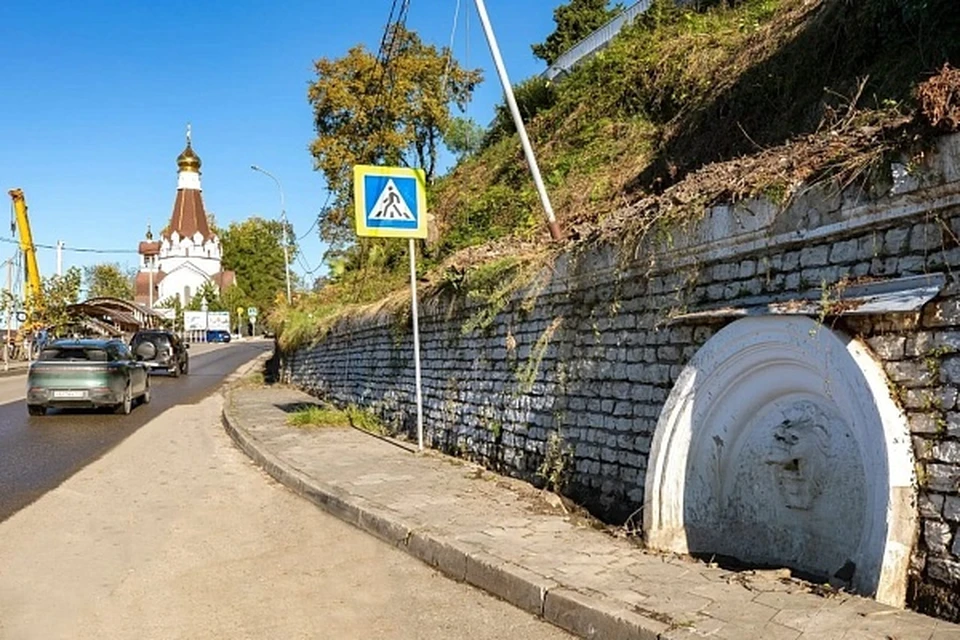 В Сочи перенесут два исторических памятника из-за реконструкции трассы. Фото: пресс-служба мэрии города